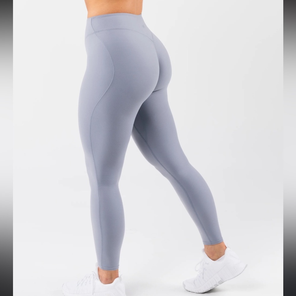 Alphalete leggings